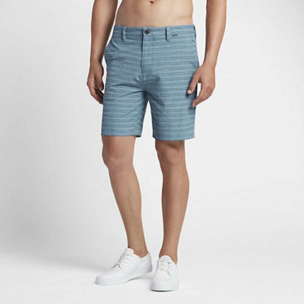 Hurley Men's Phantom Gibbs 18.5" Quick Dry Hybrid Walk Shorts in Legion Blue